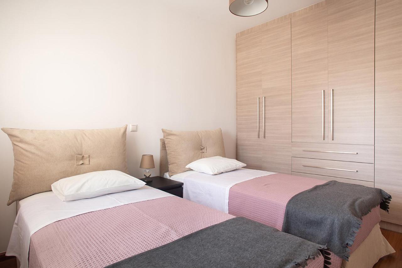 Σπίτι Με Θέα Villa Kalivia Thorikou Exteriör bild